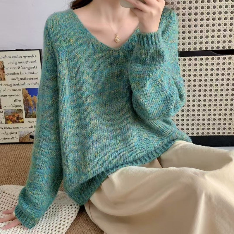 Lightweight knit sweater for women with V-neck and voluminous sleeves Lune London