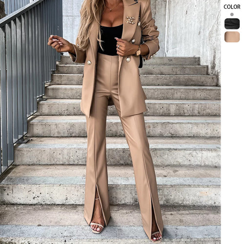 Elegant suit set for women with tailored blazer and high slits Chic & Stil
