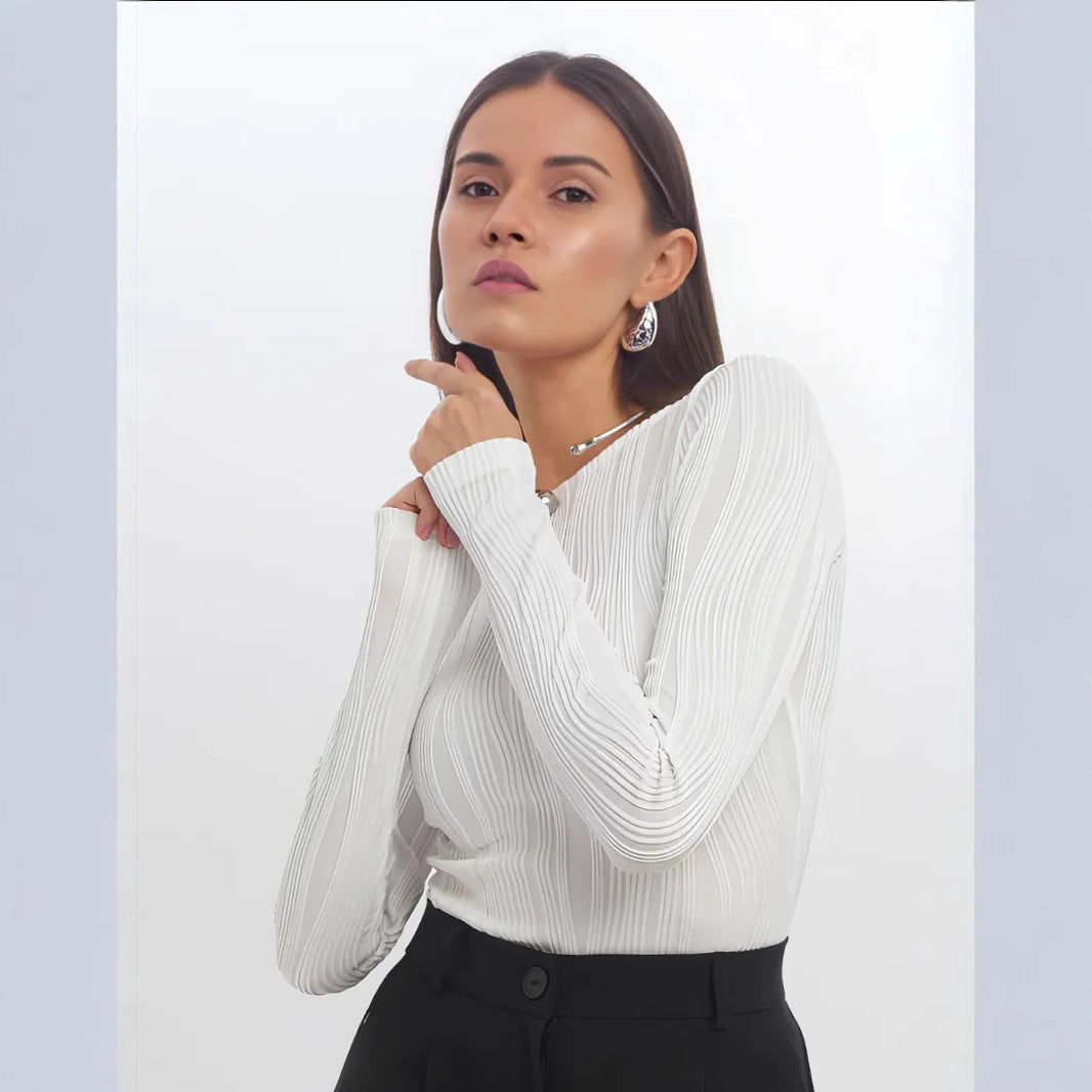 Long sleeve t-shirt for women with an elegant ribbed pattern Lune London