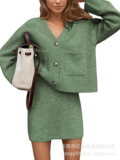 Ensemble tricot de loisirs pour femmes avec décolleté en V et détails de boutons Chic & Stil
