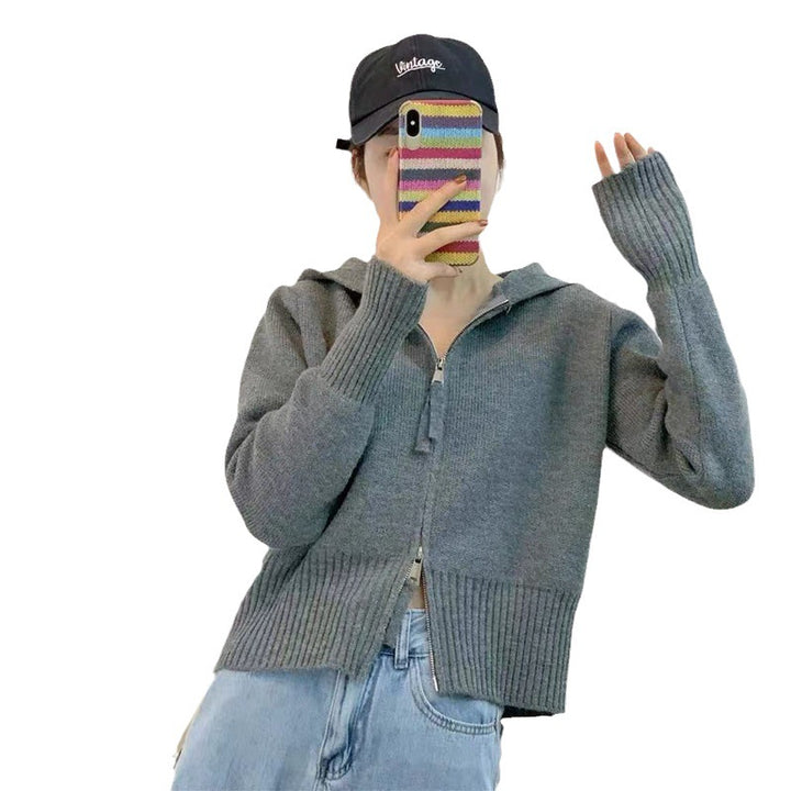 Cardigan pour femmes avec capuche moderne et fermeture éclair Chic & Stil