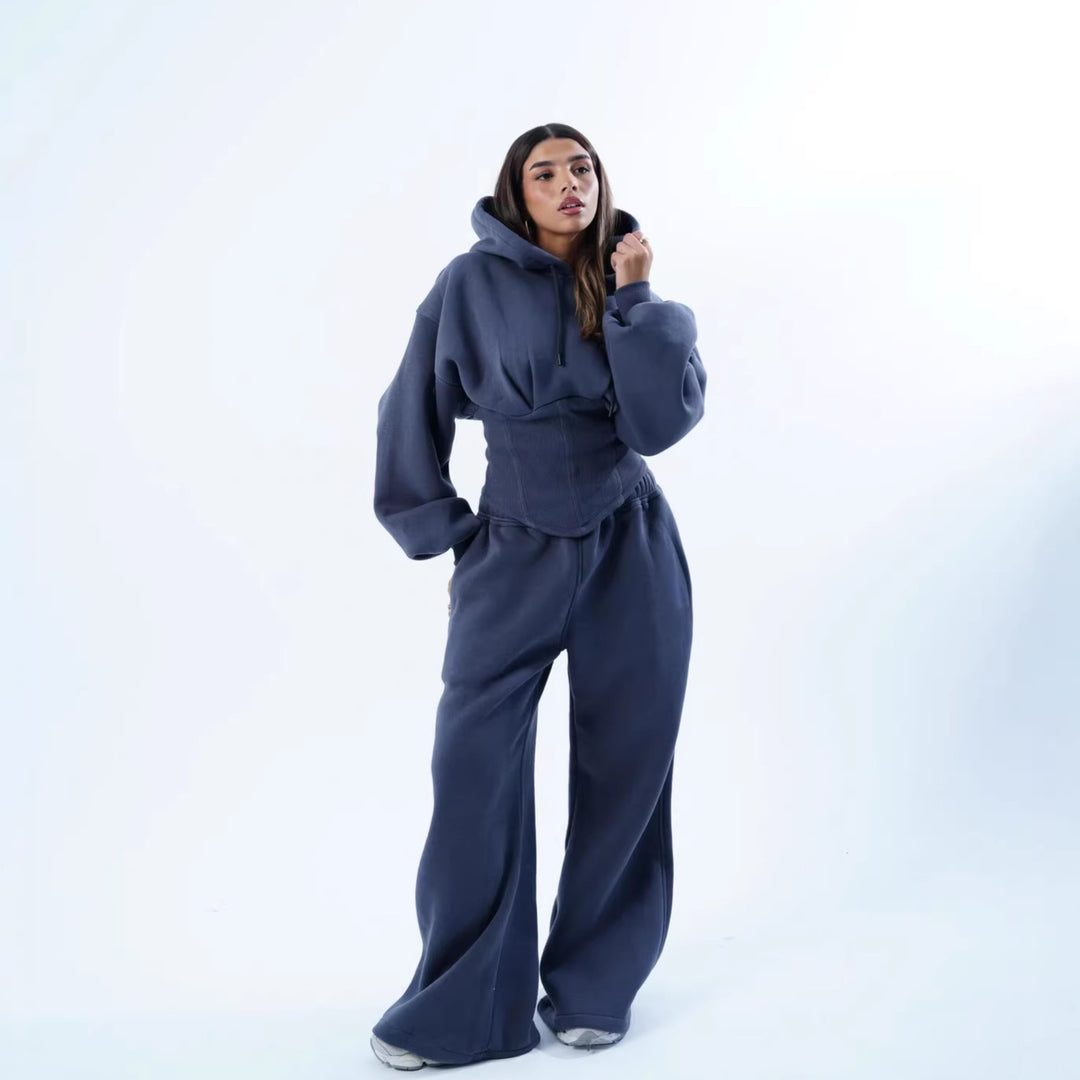Women's casual oversized hoodie with flattering fit and wide waistband Lune London