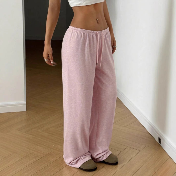 Loose sweatpants for ladies with elastic waistband Lune London