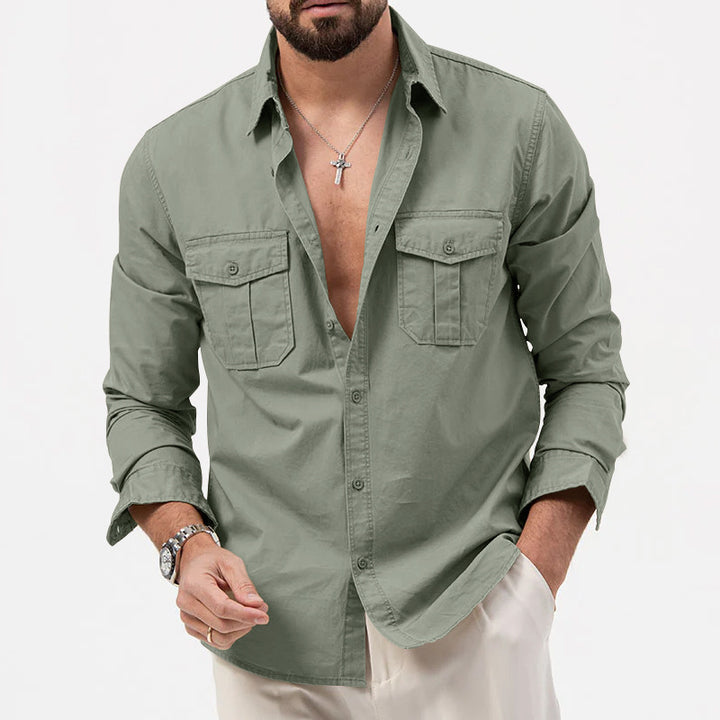 Shirt for men with practical chest pockets and modern fit Lune London