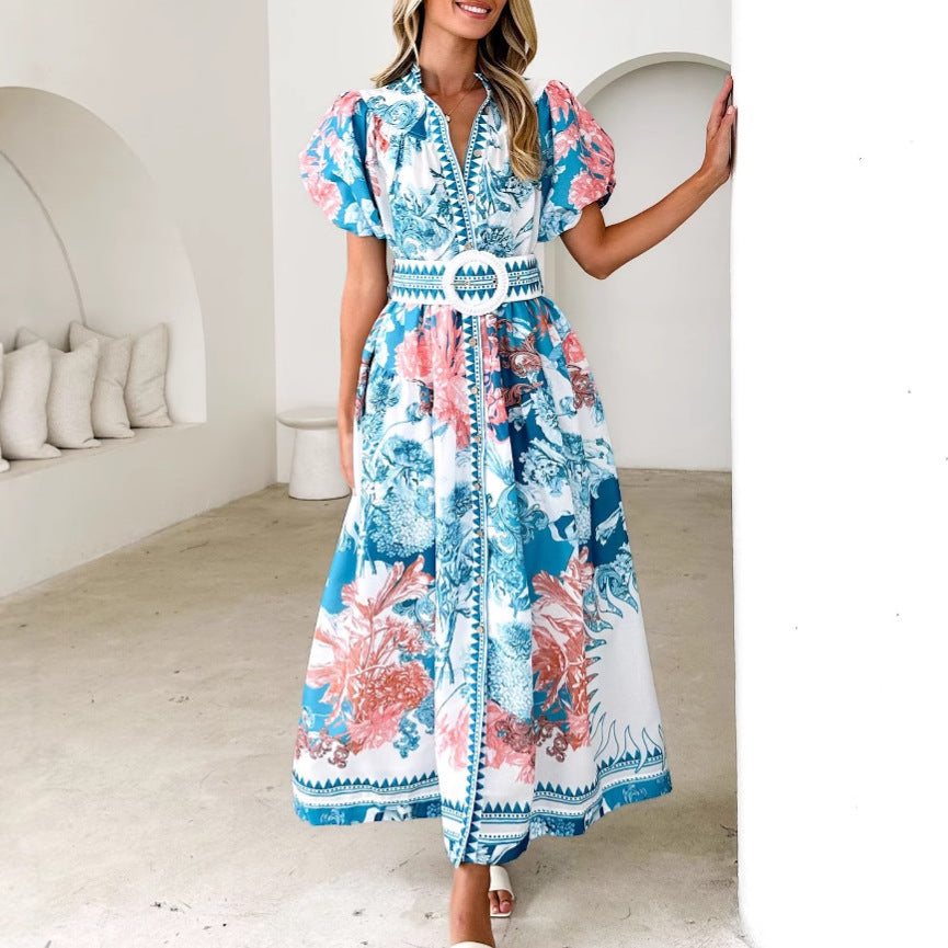 Elegant maxi dress for women with floral patterns and voluminous sleeves Chic & Stil