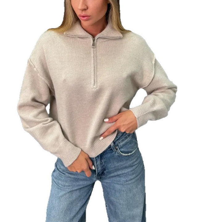 Lune London | Women's fashionable sweater with half zipper and wide sleeves
