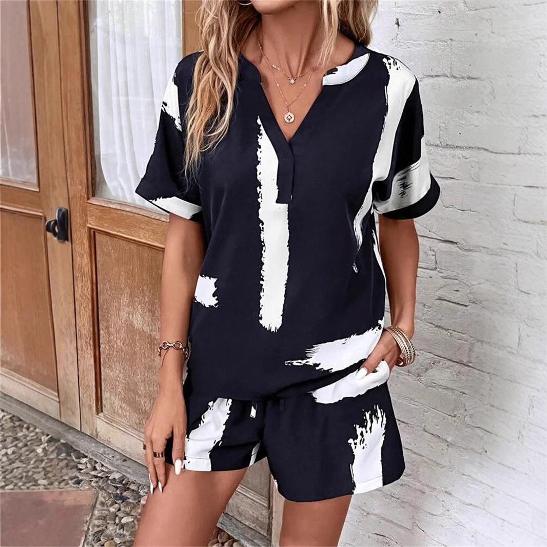 Ladies trendy jumpsuit with a creative pattern and a comfortable fit Lune London
