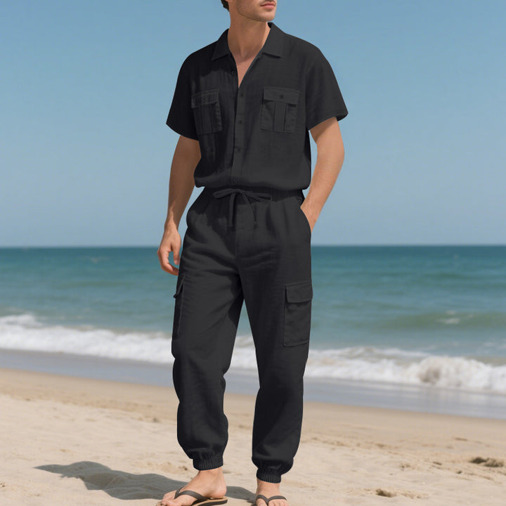Fashionable short suit for men with practical pockets Lune London