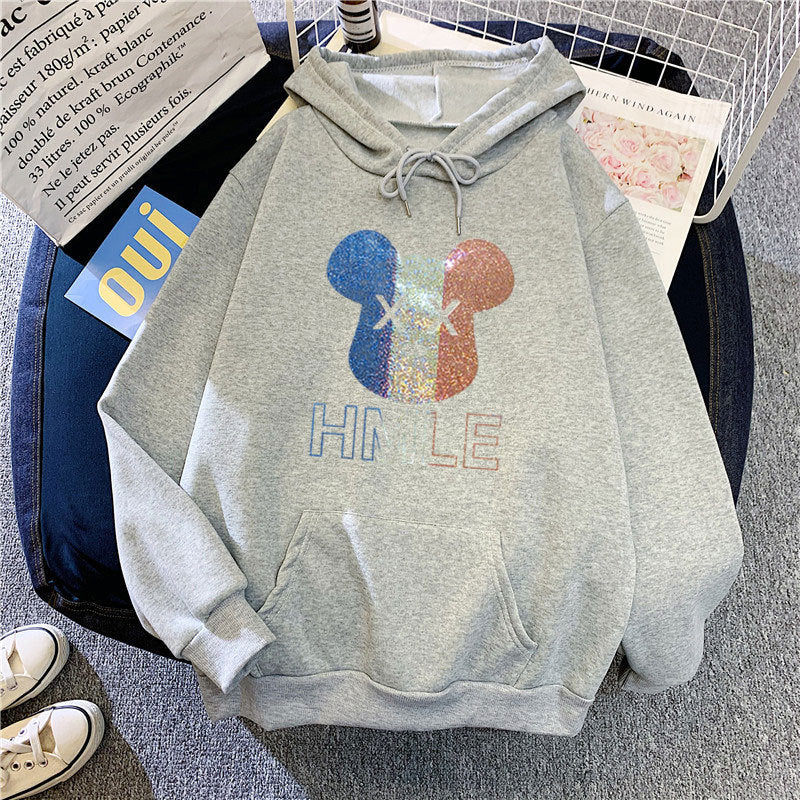 Women's hoodie with artistic bear motif Chic & Stil