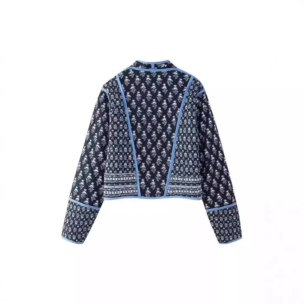 Ladies fashion jacket rich in details with floral design Lune London