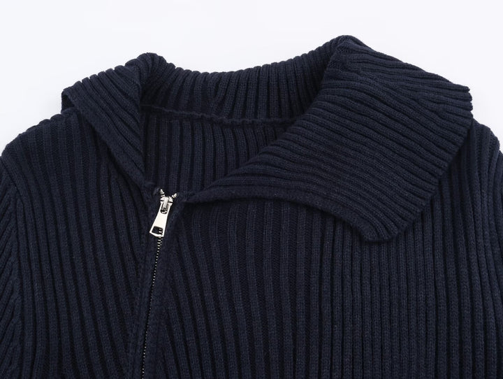 Stylish and trendy knitted jacket for women with large collar Lune London