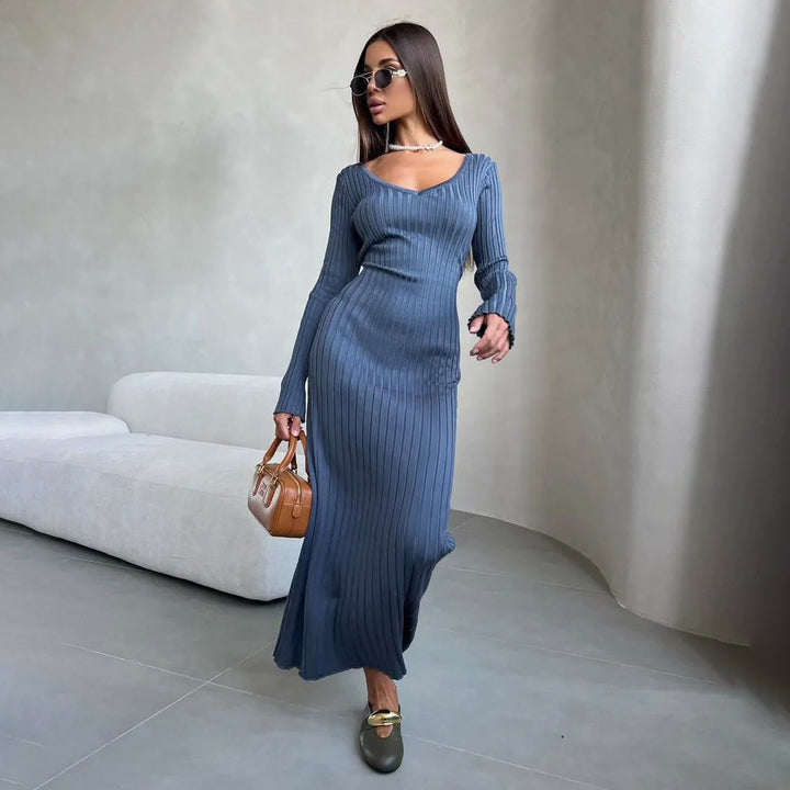 Maxi dress for women with refined ribbed knit and off-shoulder design Lune London