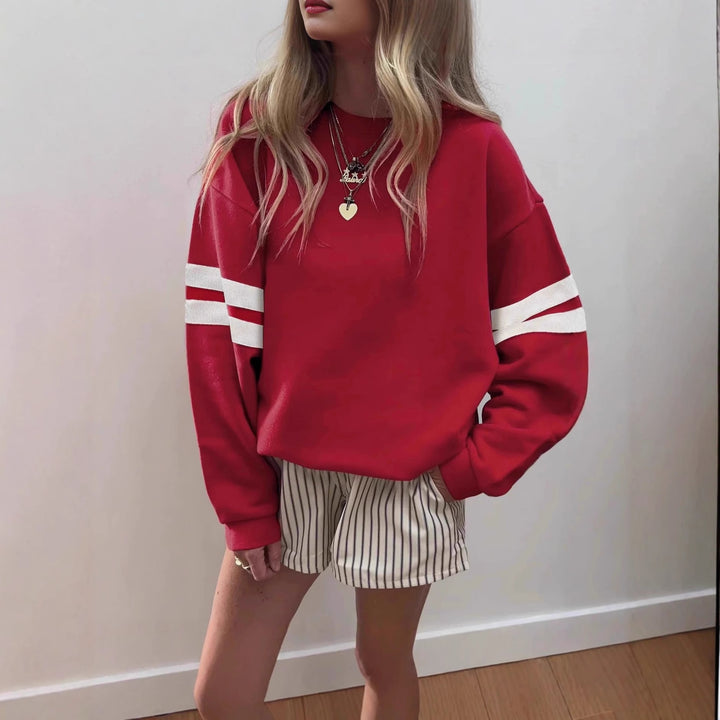 Sporty sweatshirt for women with contrasting color sleeves Lune London