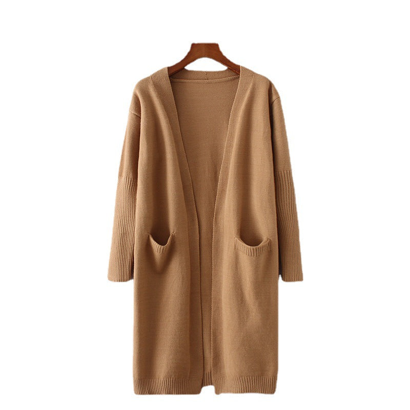 Ladies Long Cardigan with deep pockets and open cut Lune London