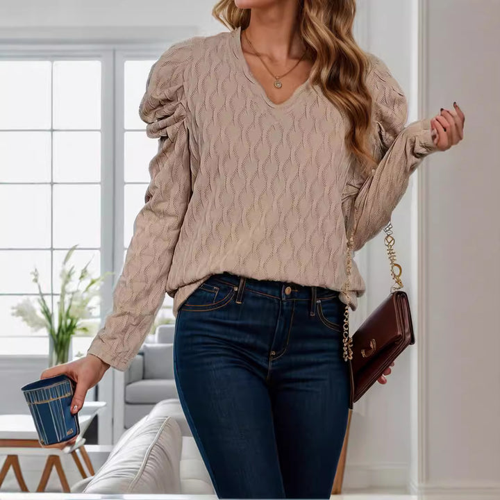 Knit sweater for women with wave pattern and puff sleeves Lune London