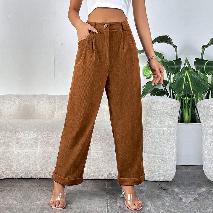 Pantalons en velours côtelé larges pour femmes avec taille mi-haute et plis élégants Chic & Stil