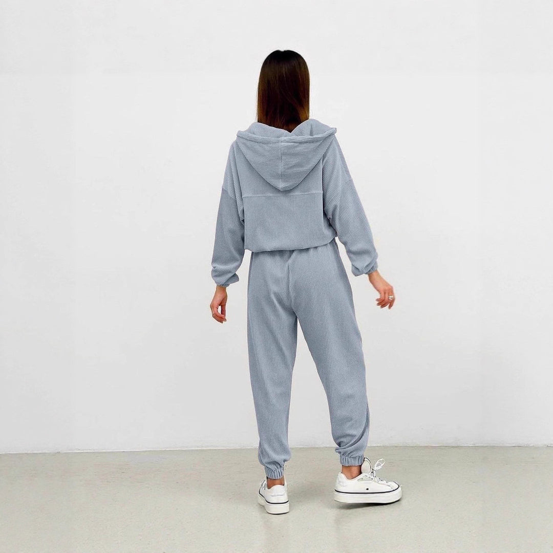 Women's Elegant Sports Set in Hoodie and Jogging Pants Lune London