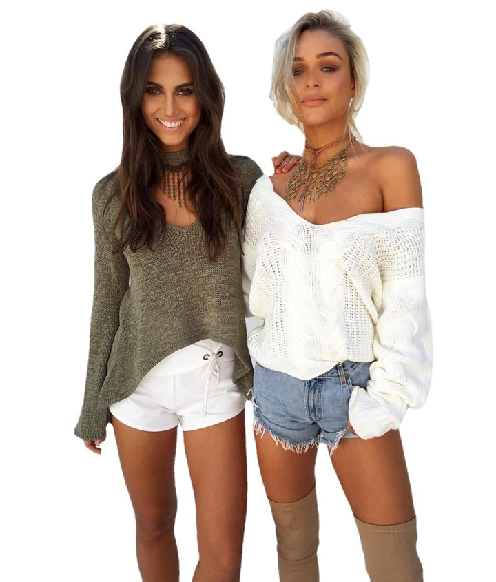 Ladies chunky knit sweater with off-shoulder and structured look Lune London