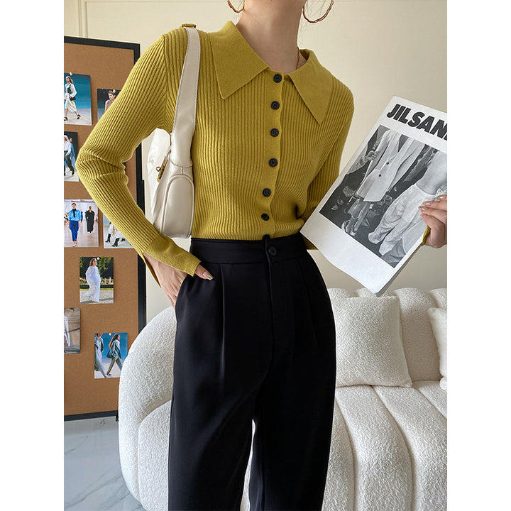 Ladies Elegant Knit Top with Large Collar Chic & Stil