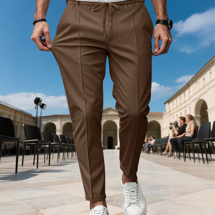 Trendy chino pants for men Lune London