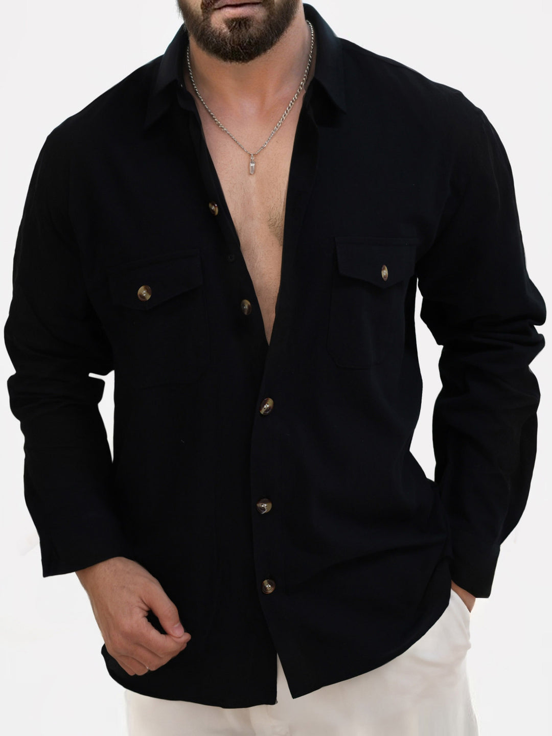 Casual shirt for men with modern buttons and practical chest pockets Lune London