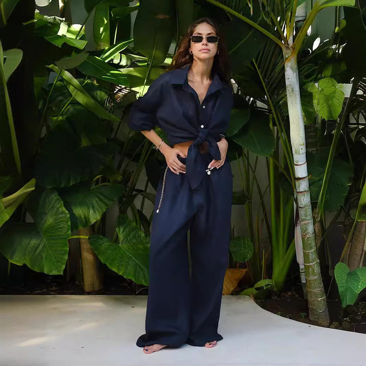 Comfortable linen loungewear set for women with wide sleeves and flowy pants Lune London