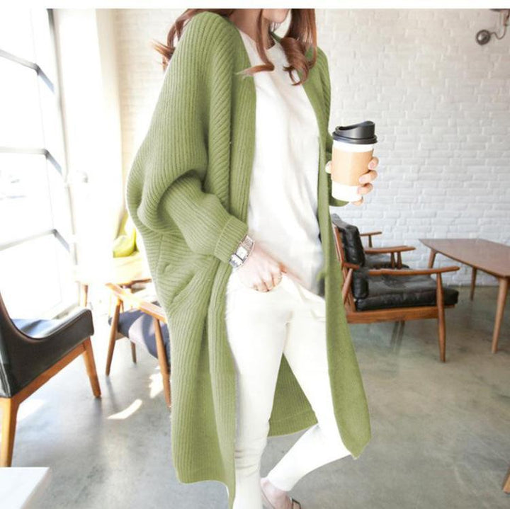 Cardigan long décontracté pour femmes avec ouverture à l'avant et motif de tricot fin Chic & Stil