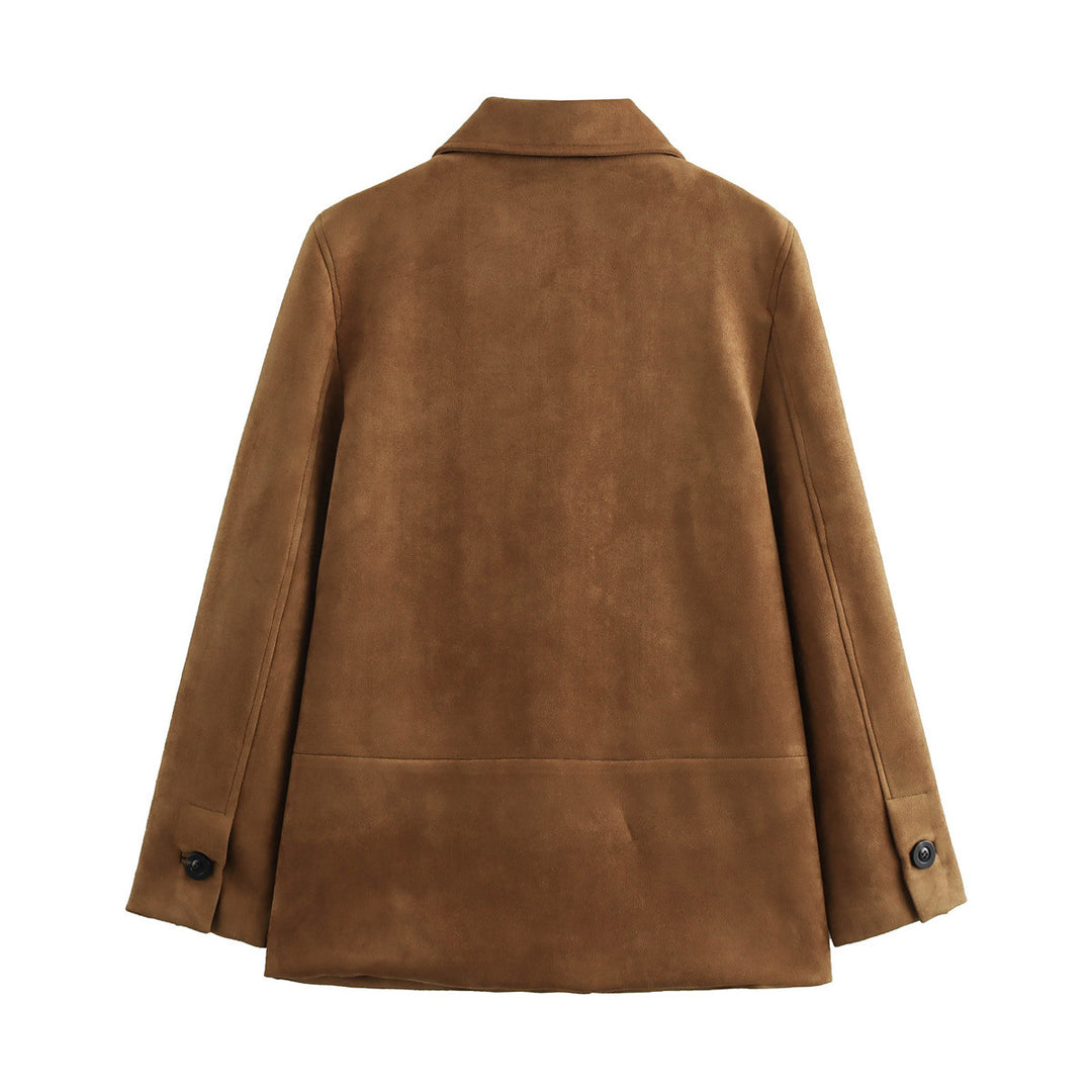 Elegant suede jacket for women with generous pockets and chic button details
