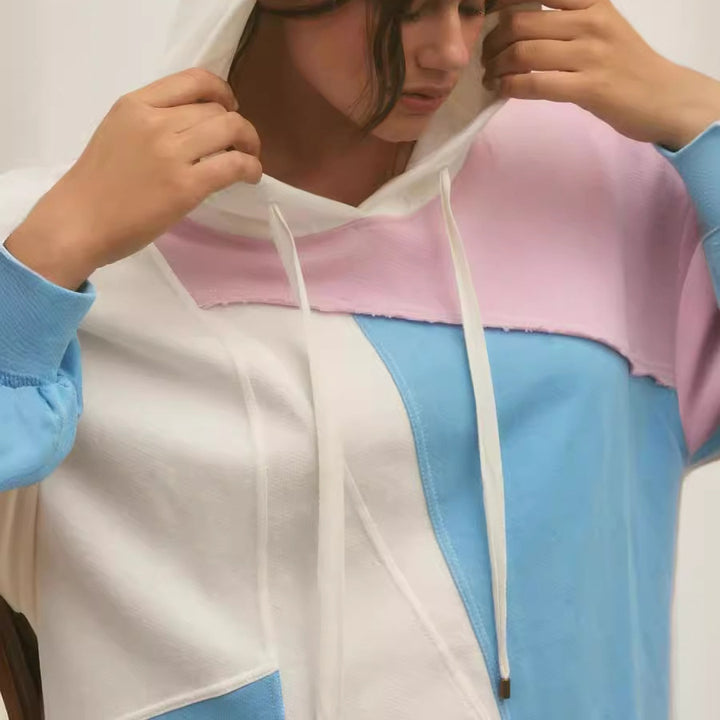 Casual hoodie for women with contrast sleeves Lune London