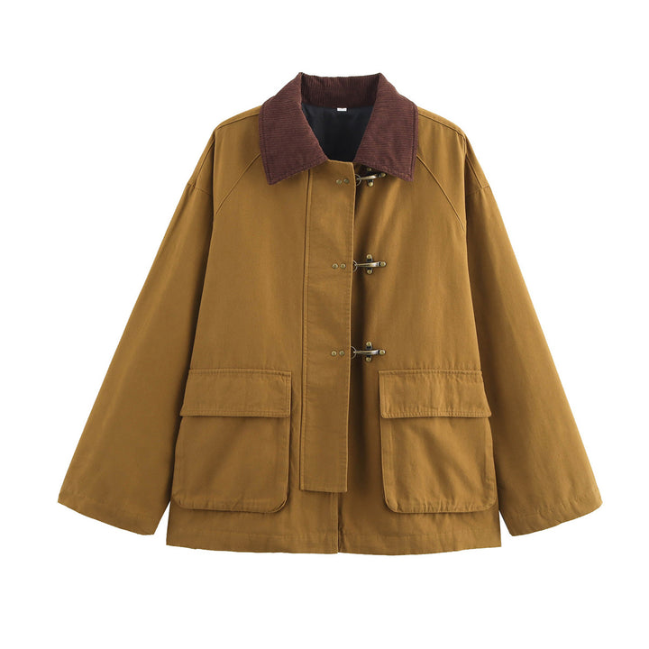 Casual utility jacket for women with functional pockets and practical button closure Lune London