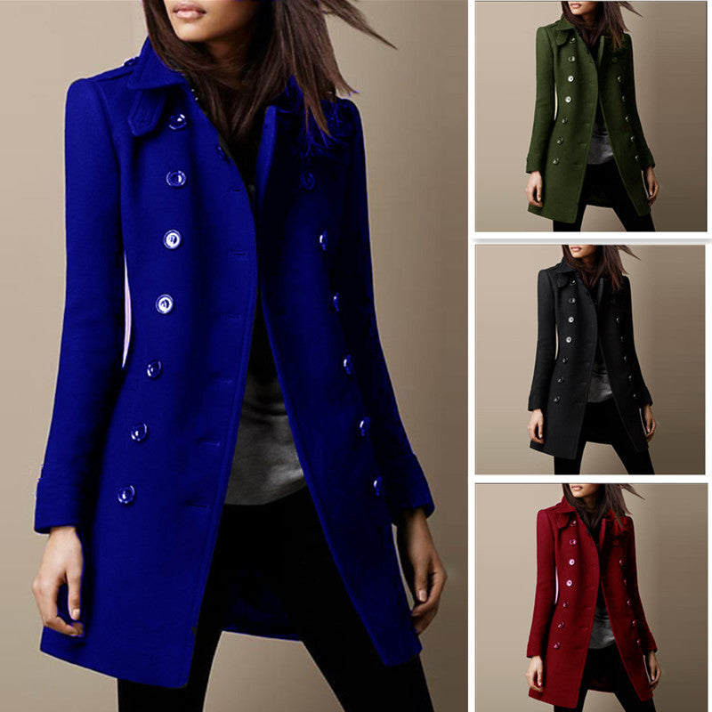 Women Elegant double-breasted coat and classic cut Lune London