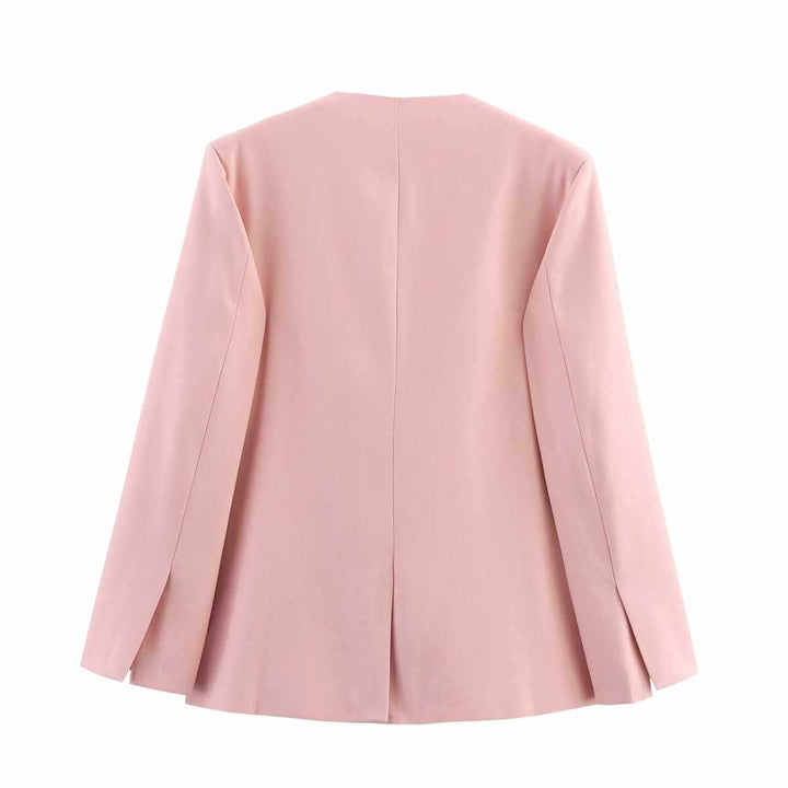 Women classic blazer with elegant cut and practical side pockets Lune London