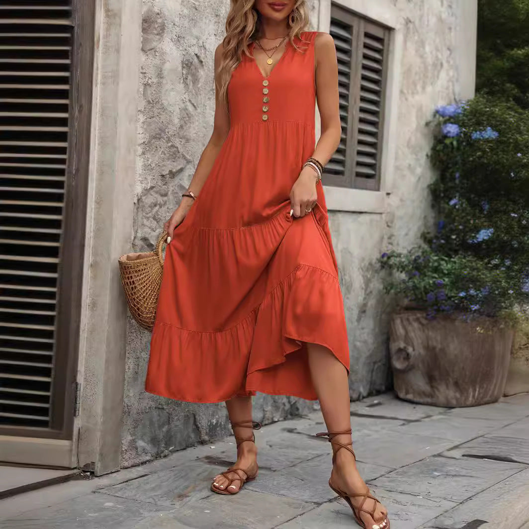 Midi dress for women with V-neck and decorative buttons Chic und Stil