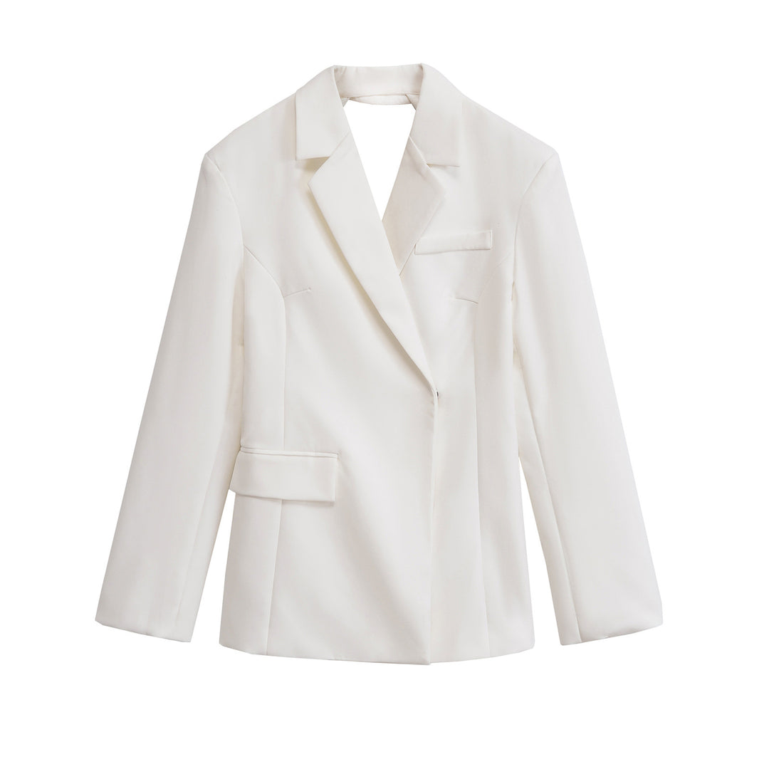 Women Elegant Blazer with Modern Cut and Practical Pockets Lune London