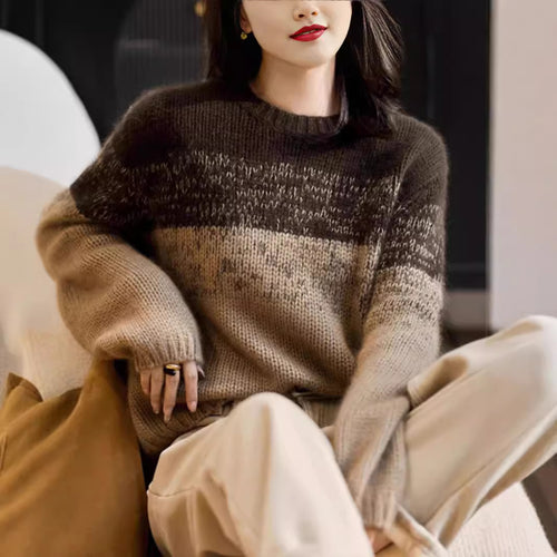 Knitted sweater for women with soft color gradient Lune London