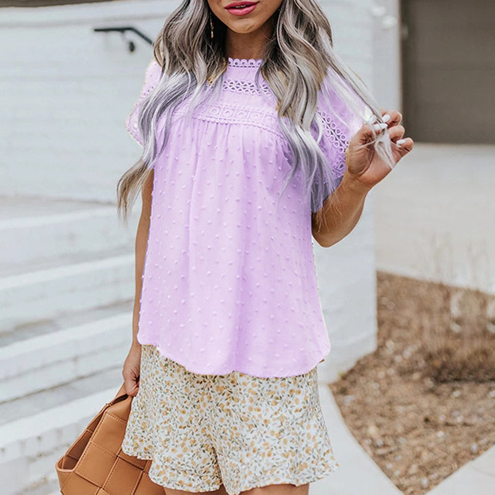 Elegant short blouse for women with lace accents Lune London