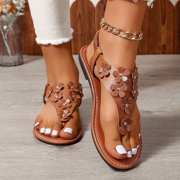 Ladies flip flops with elegant sequin decorations and an ergonomic insole Lune London