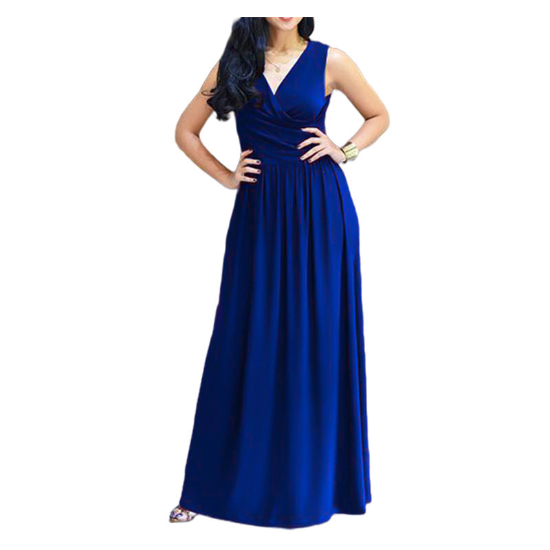 Elegant maxi dress for women with wrap design and flowing cut Lune London