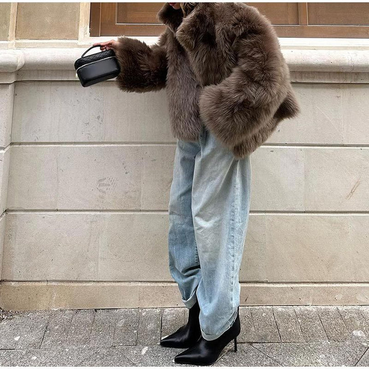 Ladies Faux Fur Jacket with Voluminous Collar Lune London