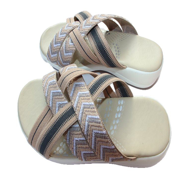 Comfortable ladies' sandals with ergonomic sole and adjustable straps Lune London