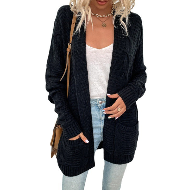 Cardigan en tricot épais pour femmes avec décolleté en V plongeant et poches pratiques Chic & Stil