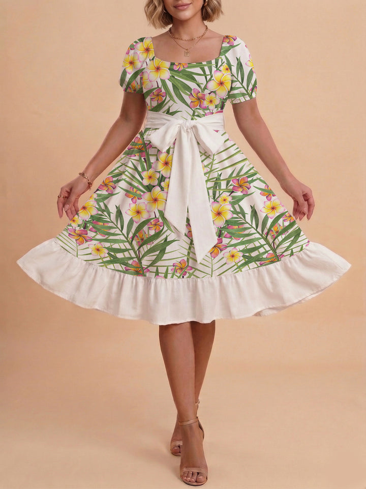 Women's elegant maxi dress with floral design and waist belt Lune London