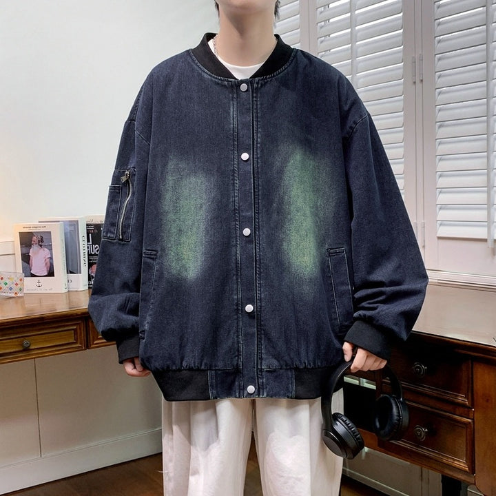 Casual bomber jacket for men with practical pockets and thermoregulating inner lining Lune London