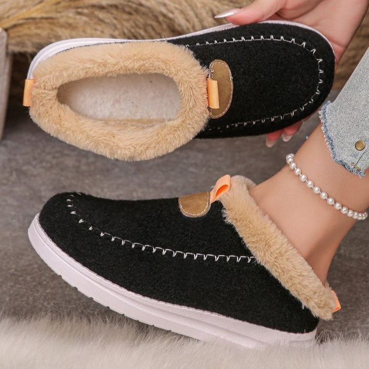 Fluffy slippers for women with non-slip sole and cozy lining Lune London
