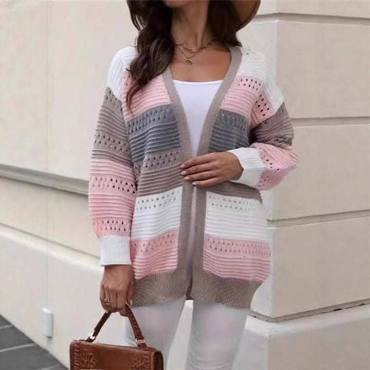 Cardigan en tricot large pour femmes avec un motif en dentelle unique et un design en blocs de couleur Chic & Stil