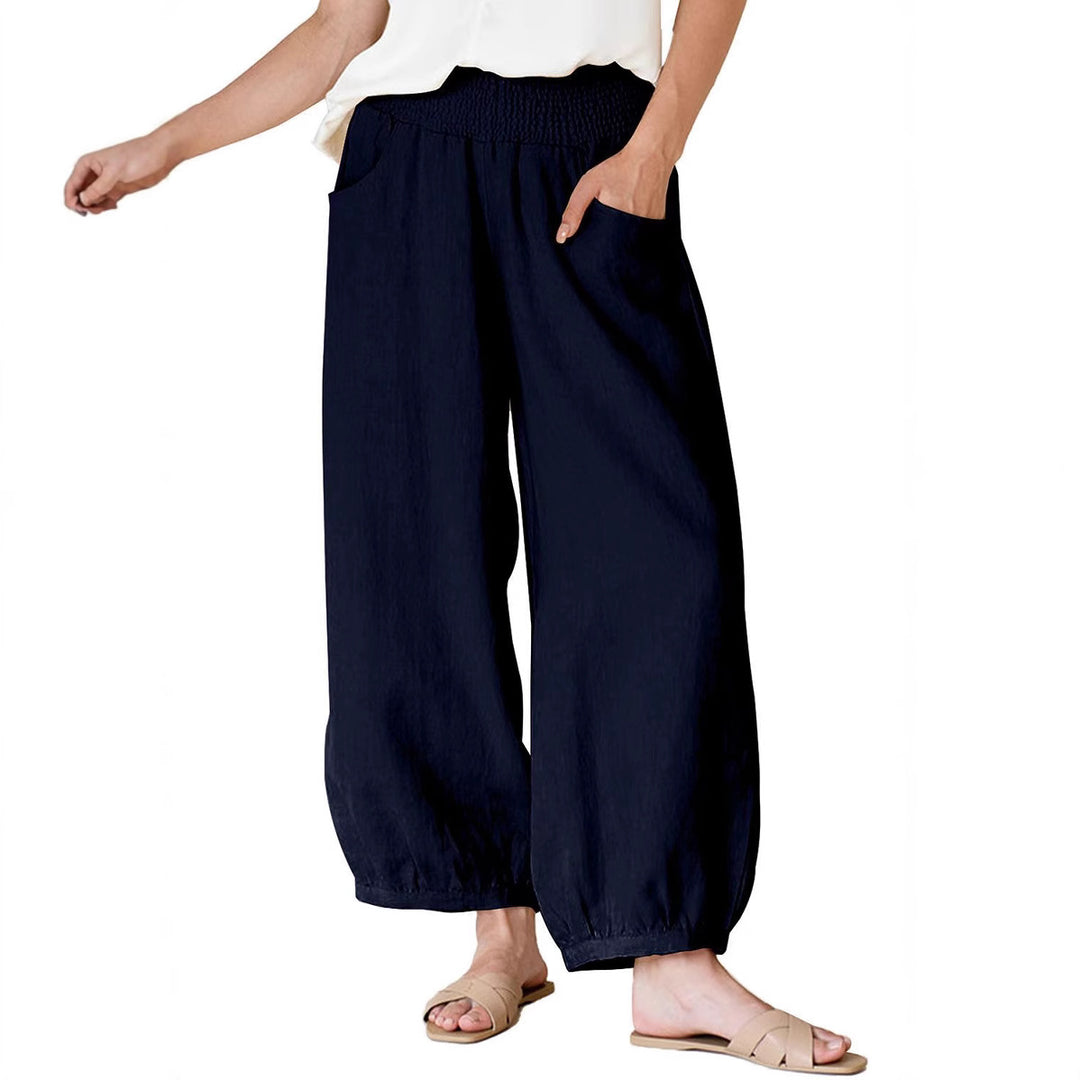 Summer wide-leg pants for women with elastic waistband and practical pockets Lune London