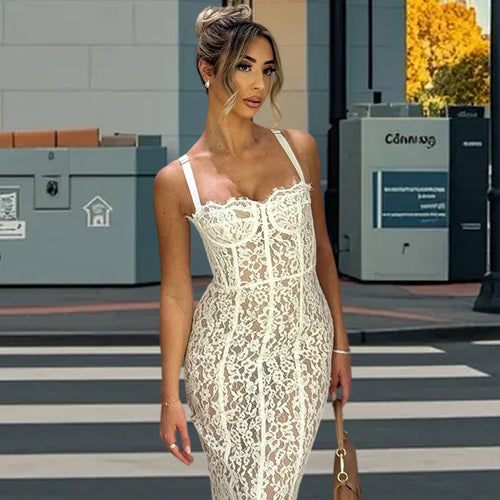 Maxi lace dress for women with a seductive design Lune London