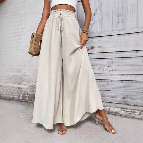 Dresses for women with a loose fit and elastic waist Lune London