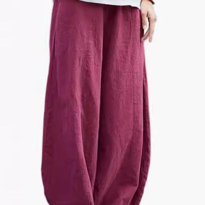 Wide linen pants for women with elastic waistband and convenient pockets Lune London