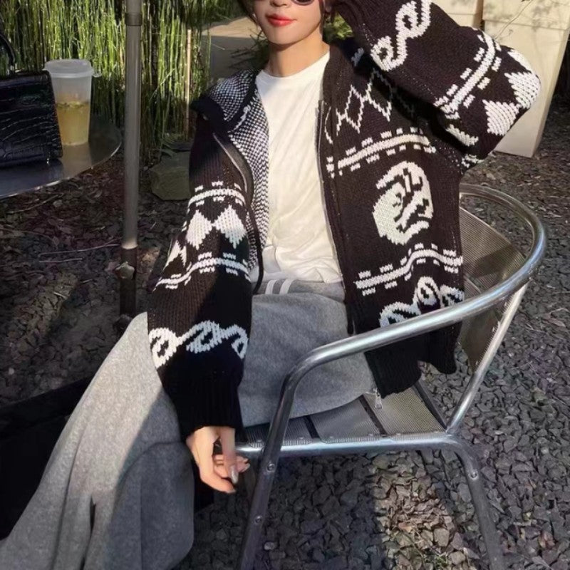 Cardigan femme avec motif graphique et coupe confortable Chic & Stil